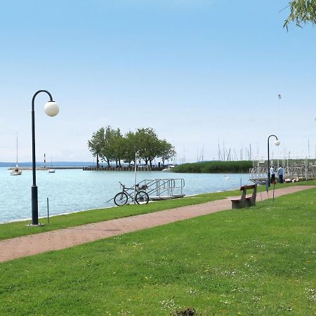Holiday Home Balatontourist Fuered-3 By Interhome Балатонфюред Экстерьер фото