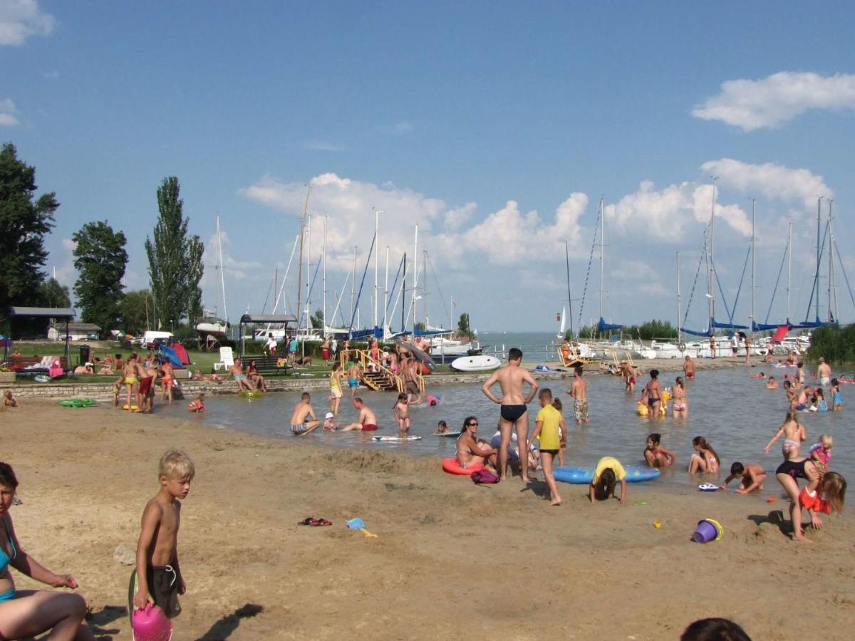 Holiday Home Balatontourist Fuered-3 By Interhome Балатонфюред Экстерьер фото